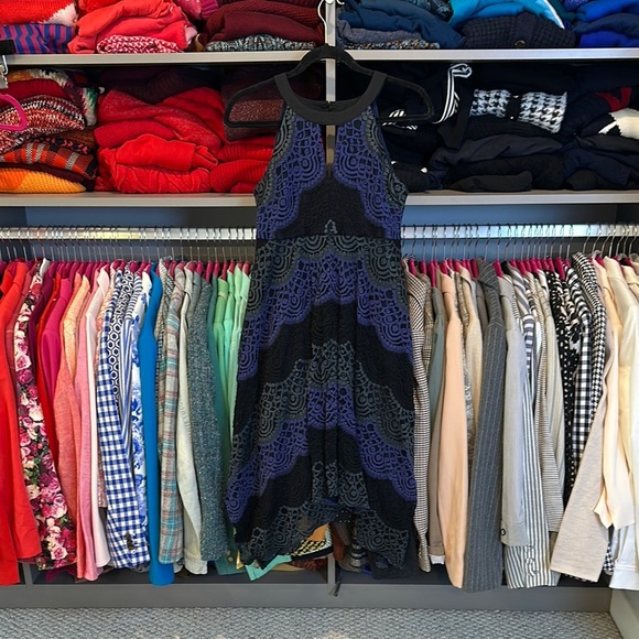 Jessica Simpson blue/black/sage laced sleeveless v cut out lined dress size S - Picture 1 of 3